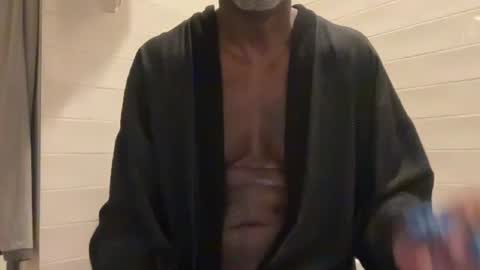 Snapshot of edgingdaddy chatting on 02.25.26 Dad online show from 02.25.26