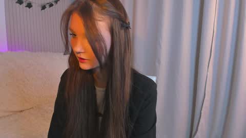 Lisa  online show from 02.09.25