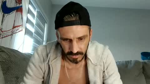 edmonton1985780 online show from 09.18.25