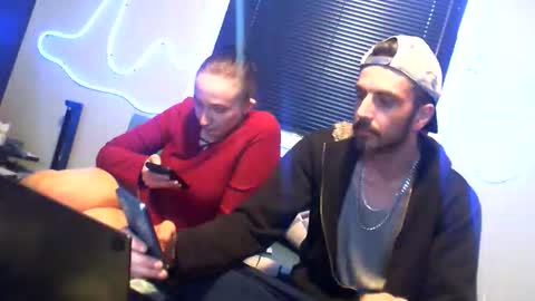 edmonton1985780 online show from 04.20.26