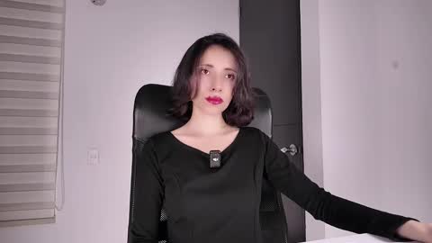 Snapshot of edranah chatting on 10.07.25 Edranah online show from 10.07.25