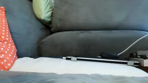 eduardo8inch online show from 10.17.25