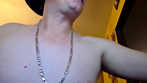 edwardaims_2please online show from 10.22.25