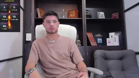 Edward Ross online show from 03.08.25