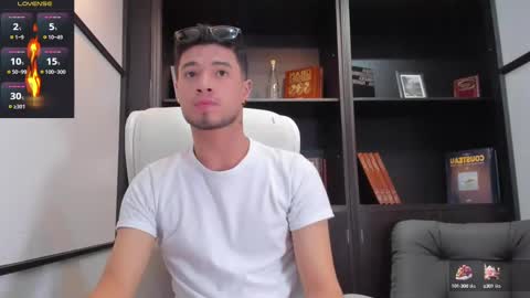 Edward Ross online show from 03.10.25