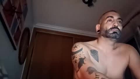 Snapshot of eemmee708927 chatting on 11.18.25 eemmee708927 online show from 11.18.25