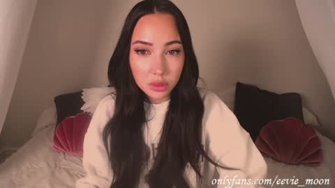 eevie online show from 12.05.24