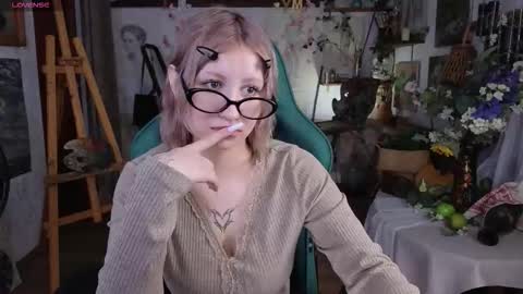 effiemeowley online show from 03.07.26