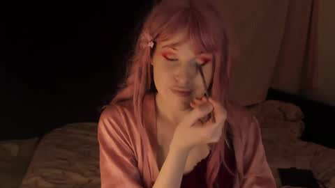 Effie Mur online show from 01.06.25