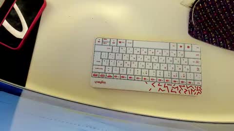 Effie Mur online show from 02.26.26