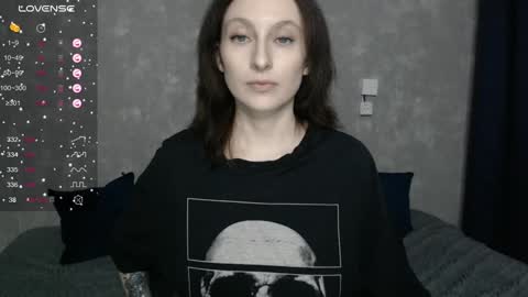 Snapshot of effy_gray chatting on 12.22.24 Anna online show from 12.22.24