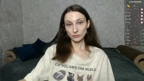 Snapshot of effy_gray chatting on 08.08.26 Anna online show from 08.08.26