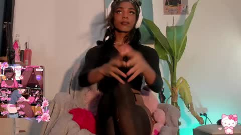 effy_marinn online show from 04.06.26