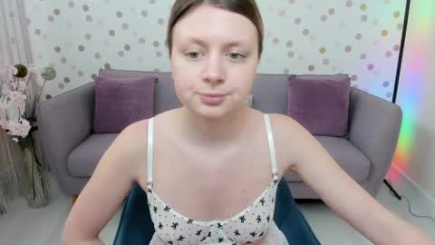 Effy online show from 03.03.25