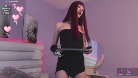 Snapshot of effycorpse chatting on 02.06.25 online show from 02.06.25