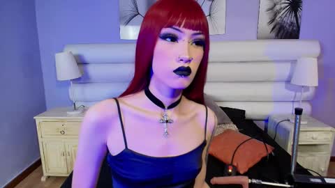 Snapshot of effycorpse chatting on 03.08.25 online show from 03.08.25
