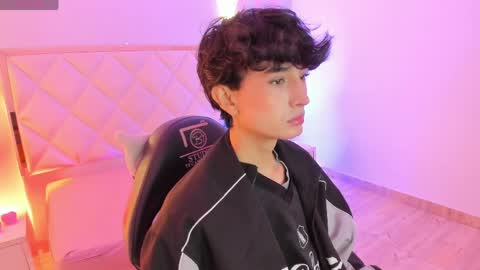 eidan_tay online show from 04.01.26