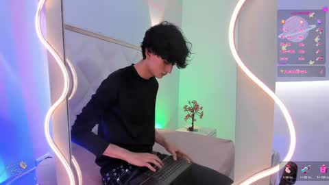 eidan_tay online show from 04.10.26