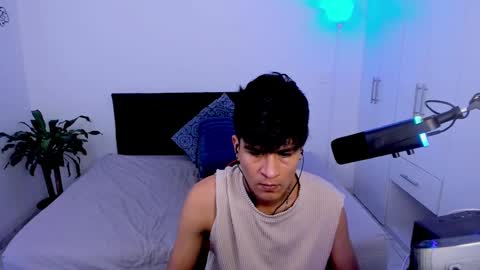 eiden_allenx1 online show from 02.06.25