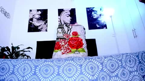 Snapshot of eiden_allenx1 chatting on 11.08.25 eiden_allenx1 online show from 11.08.25