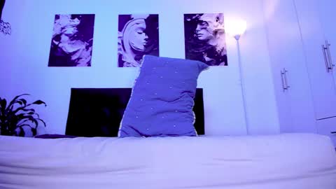 Snapshot of eiden_allenx1 chatting on 11.27.25 eiden_allenx1 online show from 11.27.25