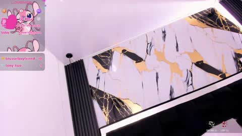 eileenn tanihara online show from 11.11.25