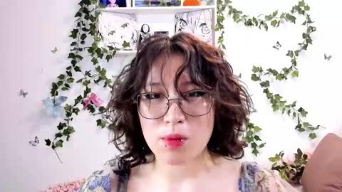 liasama online show from 12.21.24