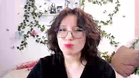 liasama online show from 12.21.24