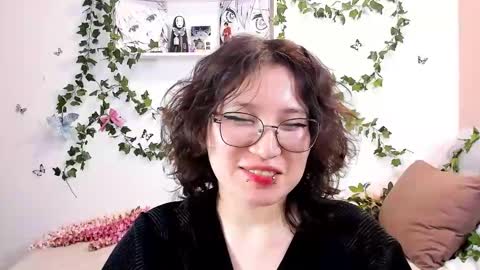 liasama online show from 12.21.24
