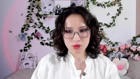 liasama online show from 12.25.24