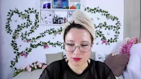 liasama online show from 01.04.25