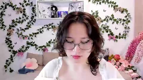 liasama online show from 02.14.25