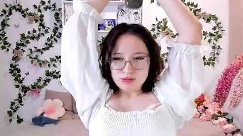 liasama online show from 02.14.25