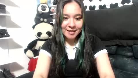 Snapshot of eilish_12 chatting on 07.29.26 eilish_12 online show from 07.29.26