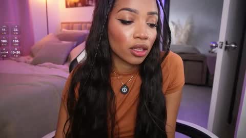 eimi   online show from 11.04.25