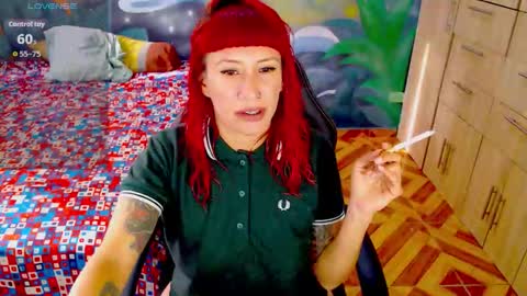 Snapshot of eimy_lorens chatting on 10.19.25 EIMY online show from 10.19.25