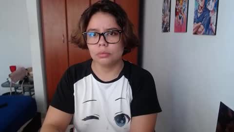 Snapshot of eimy_saenzz chatting on 11.18.25 eimy_saenzz online show from 11.18.25