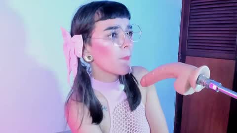 eimy_salome15 online show from 04.16.26