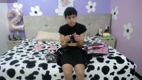 Snapshot of eimyflorian chatting on 01.31.25 Eimyflorian online show from 01.31.25