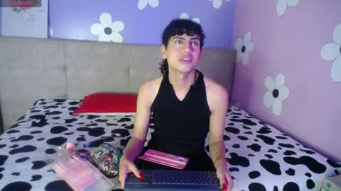 Snapshot of eimyflorian chatting on 02.08.25 Eimyflorian online show from 02.08.25
