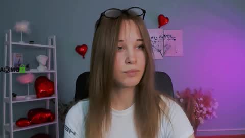 Snapshot of eira_mouse chatting on 02.22.26 Sweet Eira online show from 02.22.26