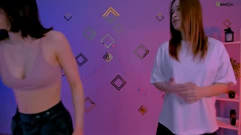 Snapshot of eira_mouse chatting on 04.22.26 Sweet Eira online show from 04.22.26