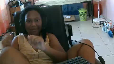 Eirondra Valeen online show from 10.12.25