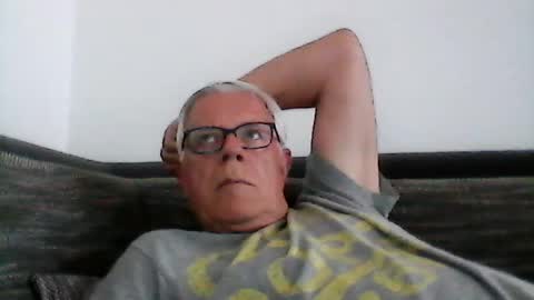 eisbaer1957 online show from 06.17.26