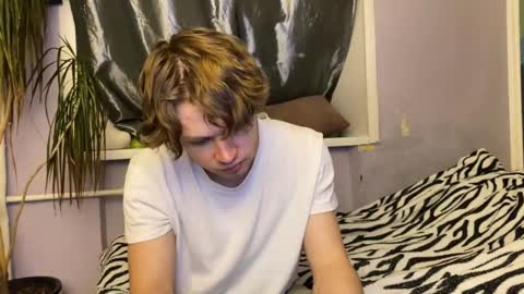 Eitan online show from 10.22.25