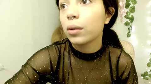 eiviiy1609 online show from 10.24.25