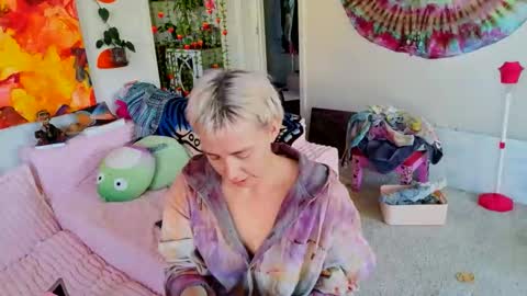 ejrabloom online show from 03.20.26