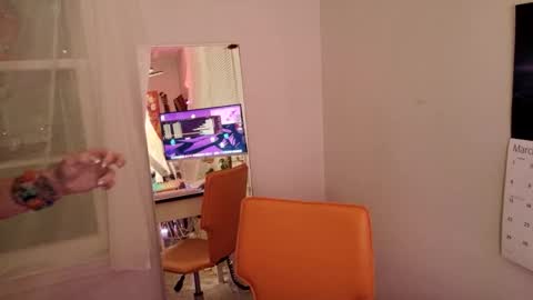 ejrabloom online show from 04.01.26