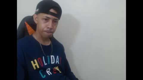 Instagram BelowAbajo online show from 05.18.26