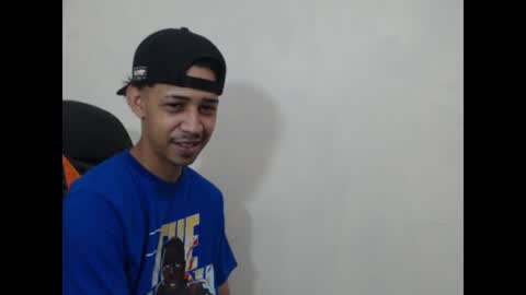 Instagram BelowAbajo online show from 06.24.26